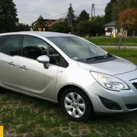Opel Meriva Zarejestrowany w Polsce*Bogate wyposażenie*Półskóry*Tempomat*6 biegów*
